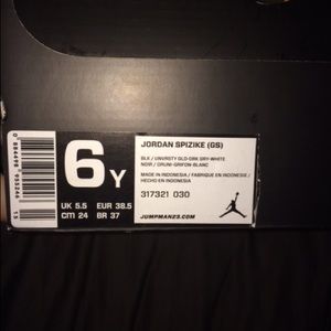 Jordan Spizike Black University Gold
